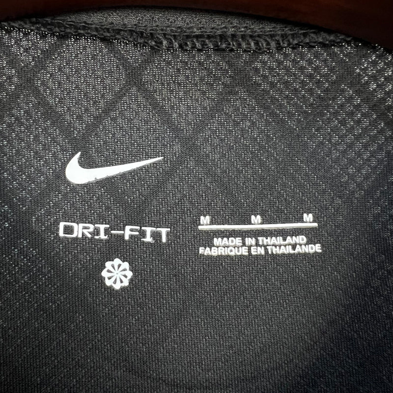 Camisa Eintracht Frankfurt Away 24/25 - Torcedor Masculina